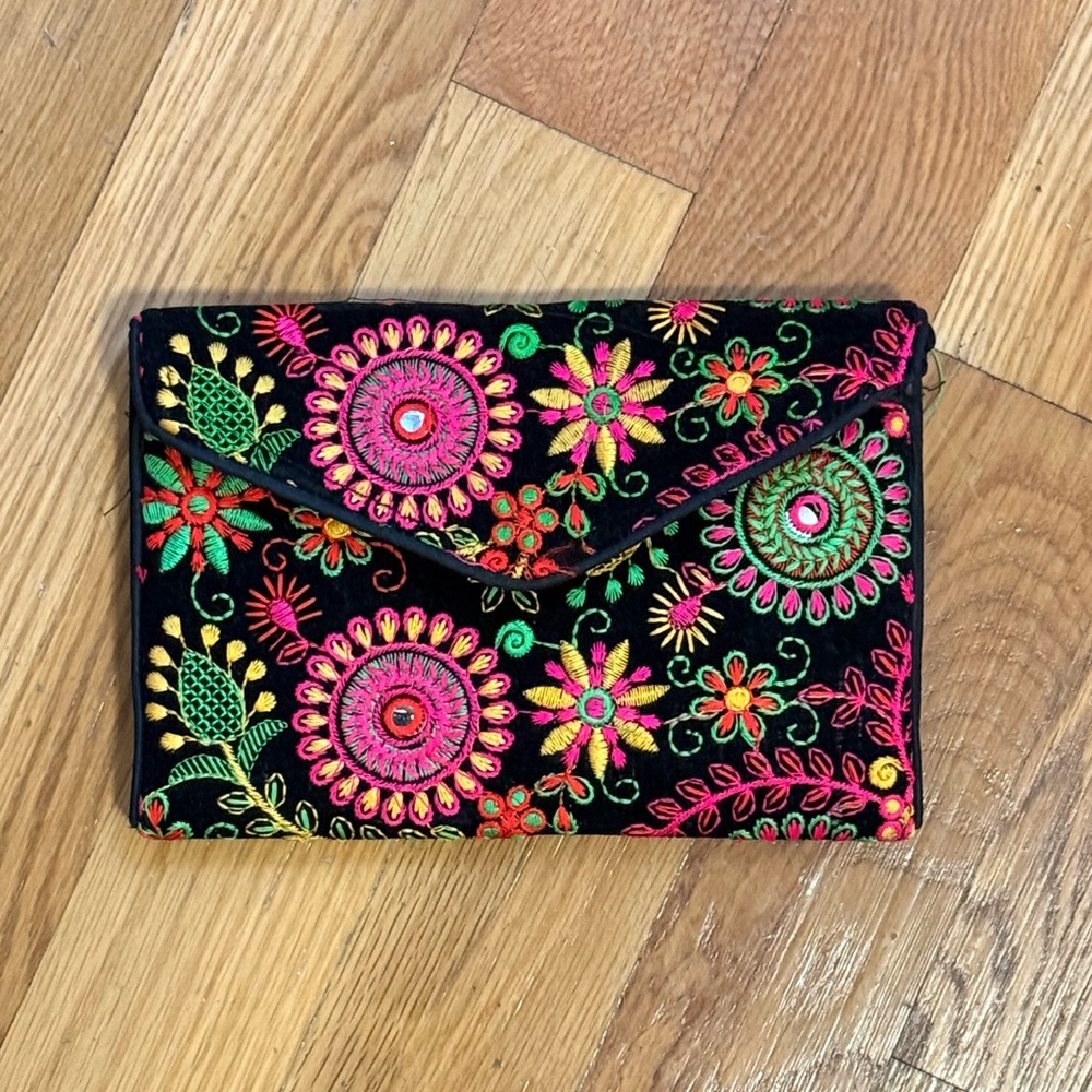 Embroidered Black Crossbody Clutch